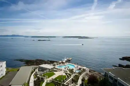 Oak Bay Beach - 71