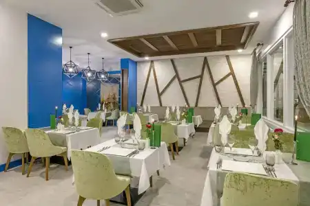 Glamour & Spa - 25