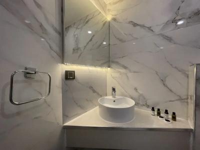 Le Luxe Suites & Spa - 90