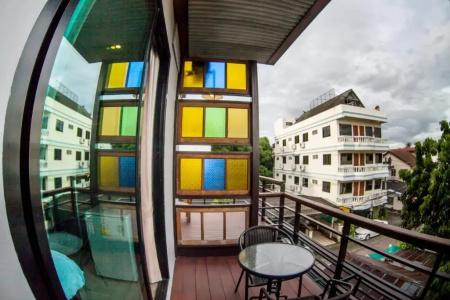 The Arak Bed, Bar and Hostel - 69