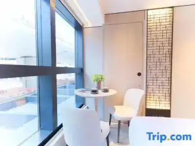 The Bauhinia - Central - 15