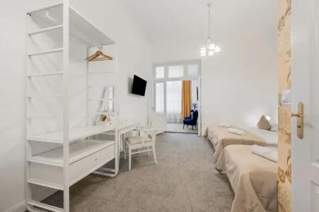 Downtown Bratislava B&B - 64