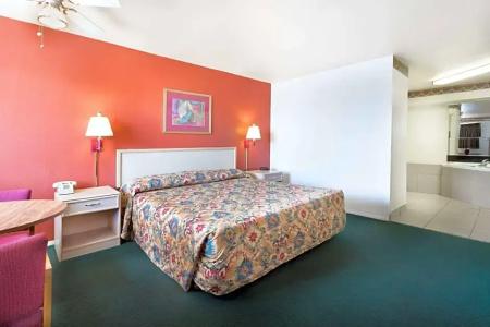 TraveSuites - 27