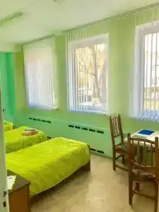 Университетская - 0