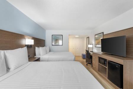 Best Western Palm Beach Lakes - 6