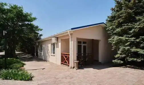 Променад - 4
