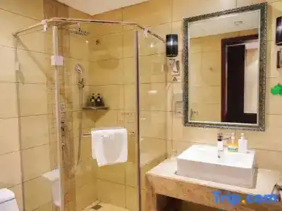 Kunming Wenhui - 22