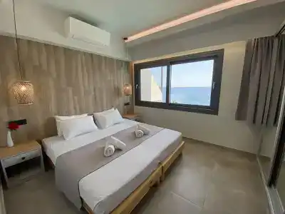 Ostria - 103