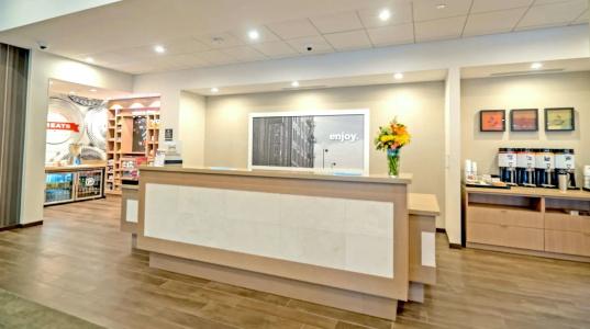 Hampton Inn Chicago North-Loyola Station, Il - 1