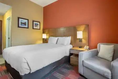 Comfort Inn Lucky Lane - 38