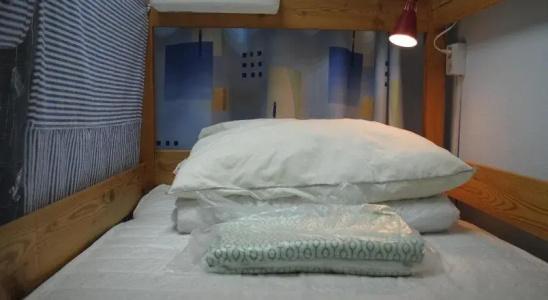 Hostel Спи Здесь - 2