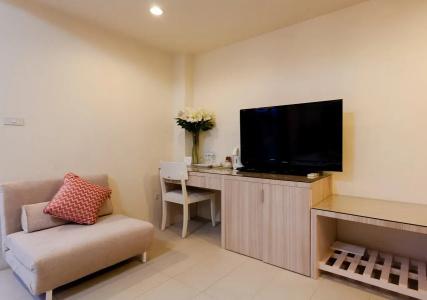 @ White Patong - 3