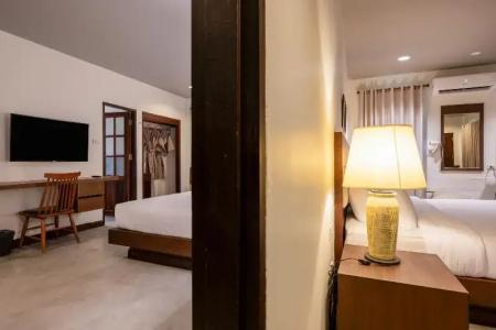 Rose Bay Resort - 98