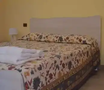 b&b Scalea Rooms - 11