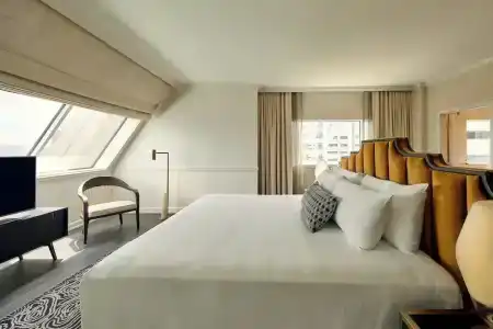 Loews Vanderbilt - 87