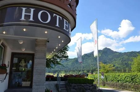 Cafe Fuggerhof - 16