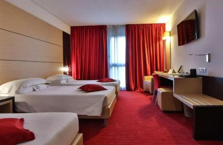 Best Western Plus Galileo Padova - 41