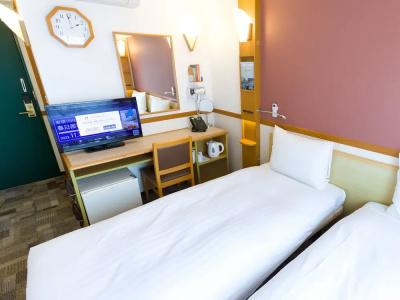 Toyoko Inn Shin-Omiya Ekimae - 56