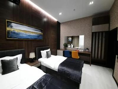 Home Boutique - 27