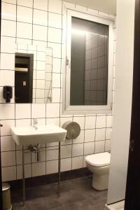 Poshtel - Premium - 38