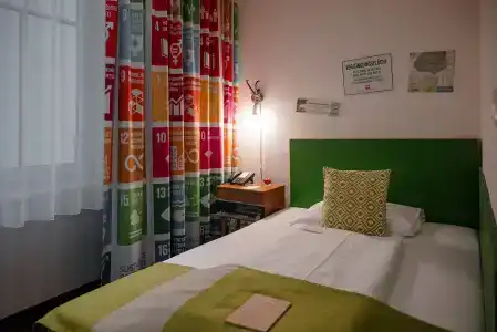 BoutiqueStadthalle - 7