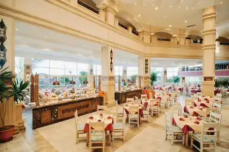 Queen Sharm Resort - 18