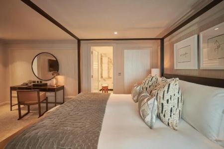 The Westbury - 93