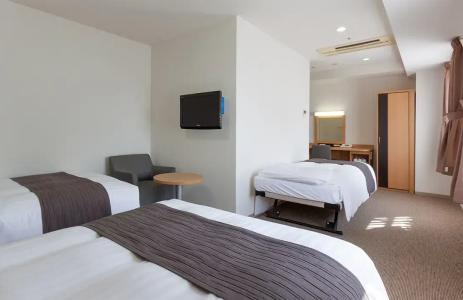 Comfort Yokohama Kannai - 38