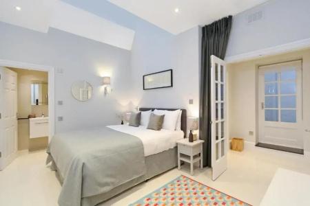 Queensgate Court - 4