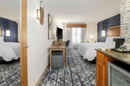 Hampton Inn & Suites Austin-Downtown/Convention Center - 44