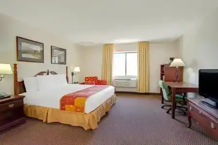 Baymont by Wyndham Tucson Airport - 29