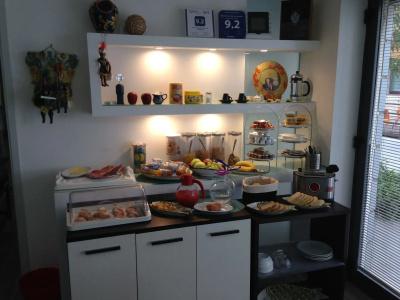 Mare Nostrum Petit Hôtel - 10