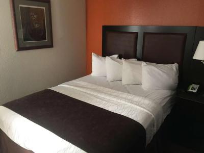 Best Western Plus Windsor Inn - 31