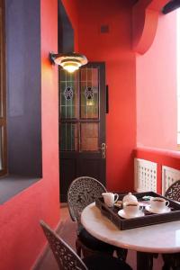 Boutique Castillo Rojo - 198