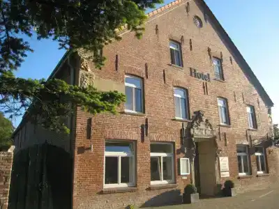 To`n Schlagboom - 1