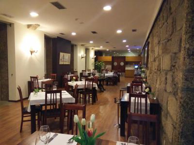 Golden Tulip Braga - Falperra - 30