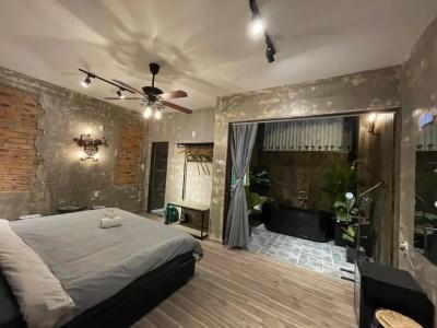Lucas Inn - 63