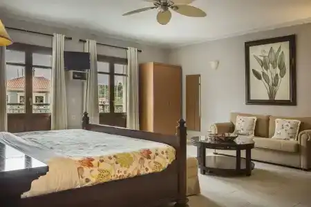Balhambra Suites - Adults Only - 216