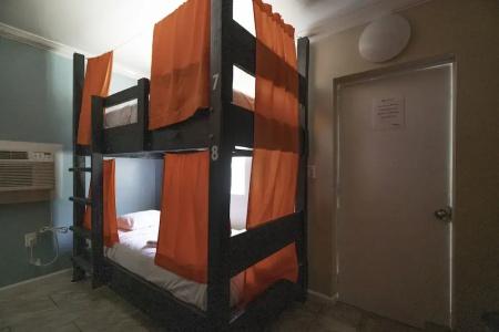 Seashell and International Hostel - 17