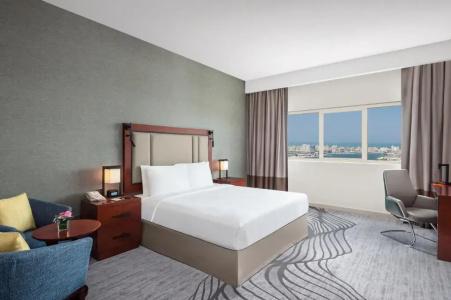 DoubleTree by Hilton Ras Al Khaimah - 50