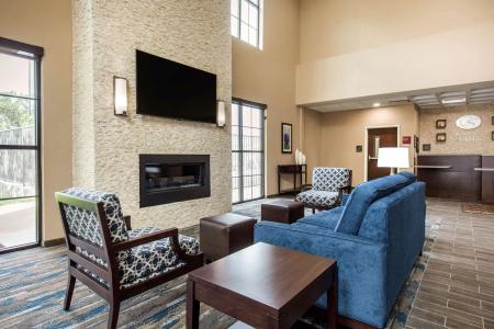 Comfort Suites - South Austin - 2