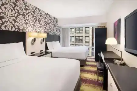 Best Western Premier Herald Square - 41