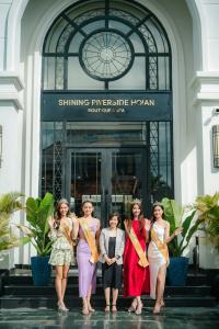 Shining Riverside & Spa - 27