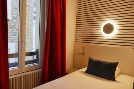 Kyriad Saint Malo Centre Plage - 79