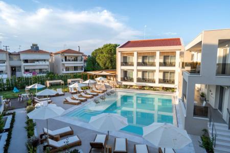 Mirablue Luxury Residences - 12