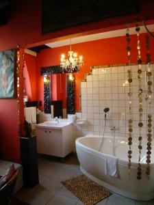 Janus Boutique & Spa - 80