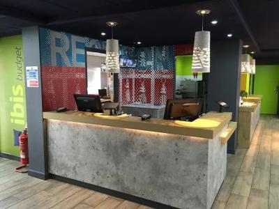 ibis budget Cardiff Centre - 1