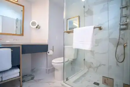 The Sutton Place - 38