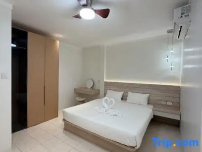 OYO 1032 Beds Patong - 33