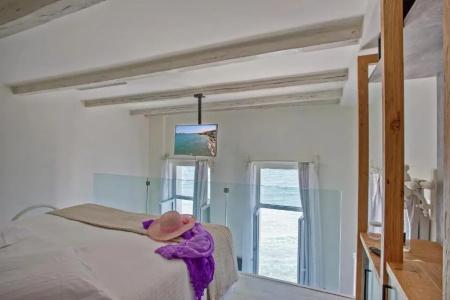 Thalassa Boutique - 83